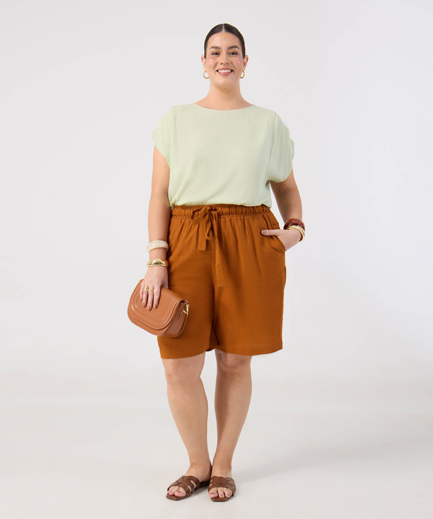 Blusa De Cuello Bote Y Manga Corta Mujer