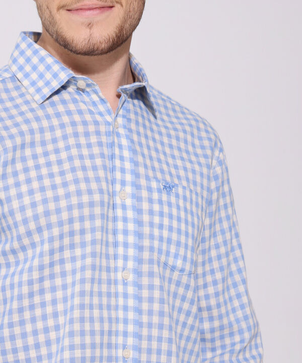 Camisa Preteñida Manga Larga Con Bolsillo Y Silueta Regular Fit image number null