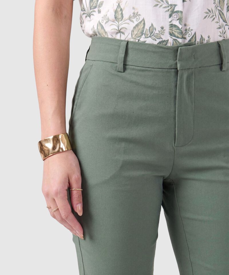 Pantal&oacute;n Capri Ajustado De Tiro Medio Mujer