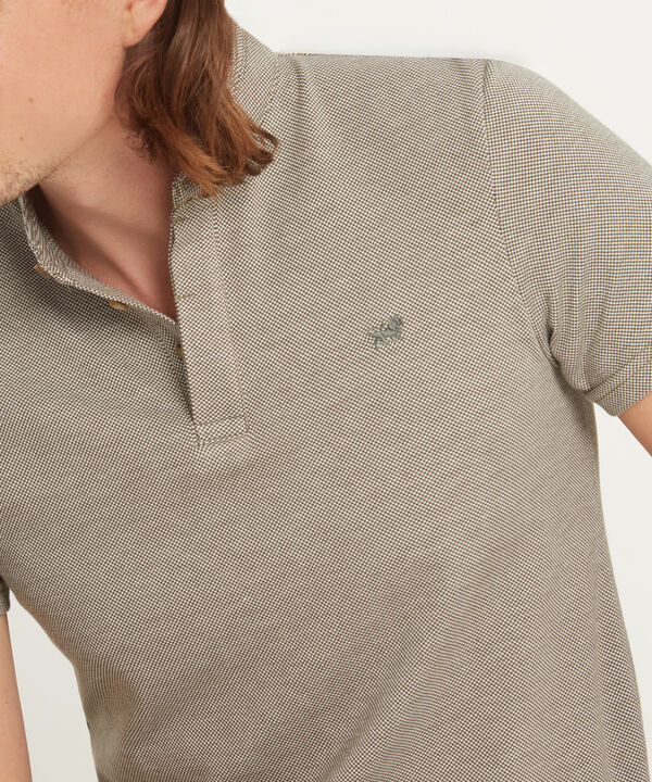 Polo Unicolor Cuello Mao, Pechera Con Botones Ocultos Y Silueta Slim Fit, Cítrico Marinero