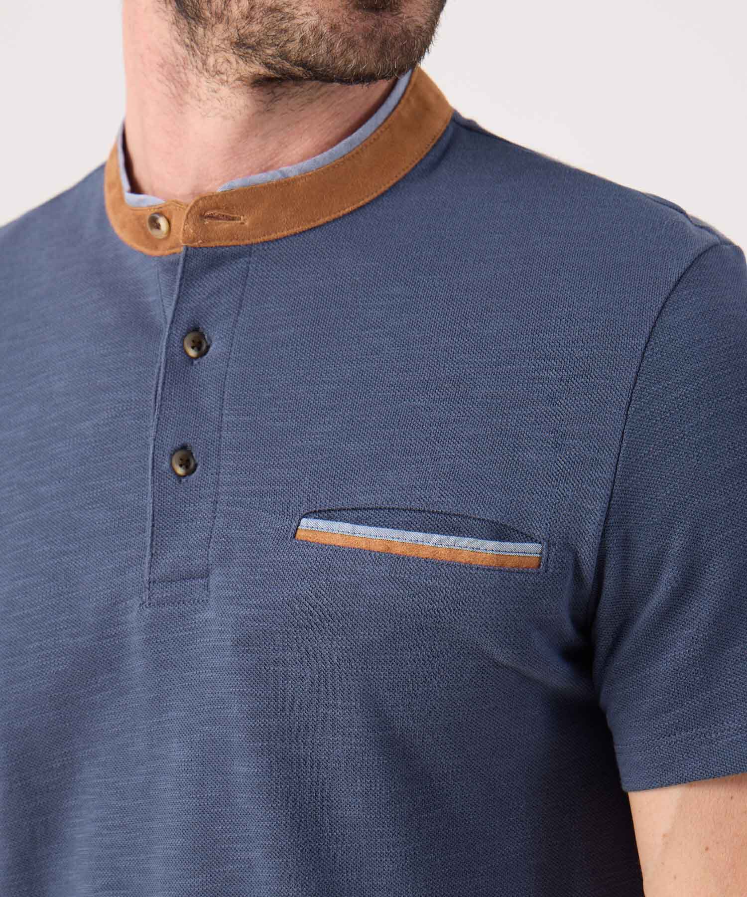 Polo Unicolor Con Bolsillo 