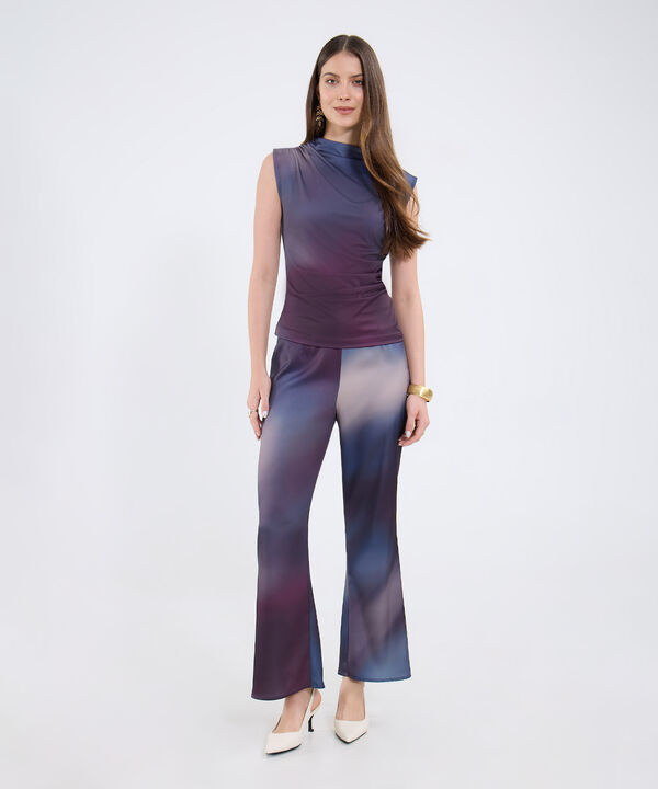 Pantalon Recto Con Bota Amplia image number null