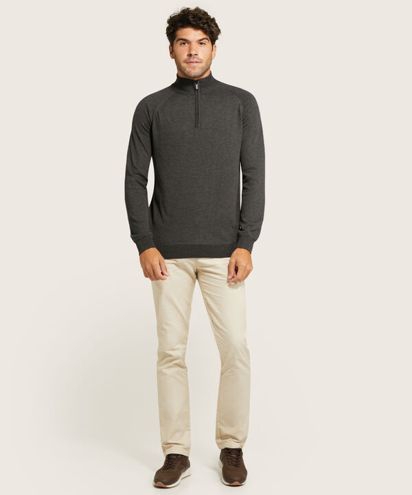 Saco Cuello Alto Con Cremallera