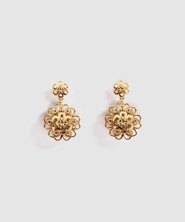 Aretes image number null