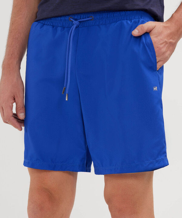 Bermuda Plana Con Boxer Interno Unicolor image number null