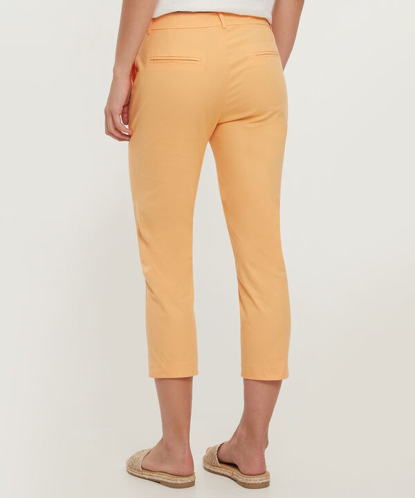 Pantalón Capri Unicolor