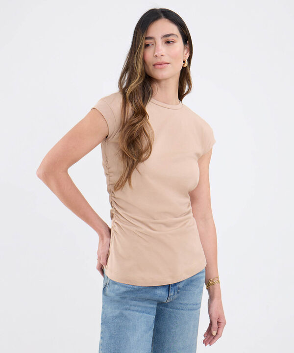 Camiseta Manga Corta Con Recogido En Costado image number null