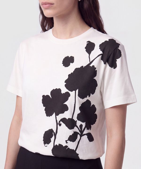 Camiseta Cuello Redondo Bordada Para Mujer