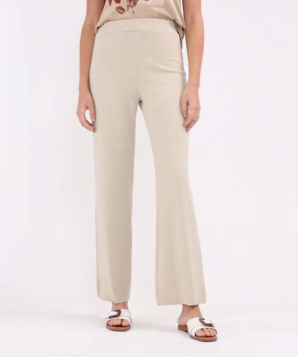 Leggins Unicolor Acanalado, Bota Recta