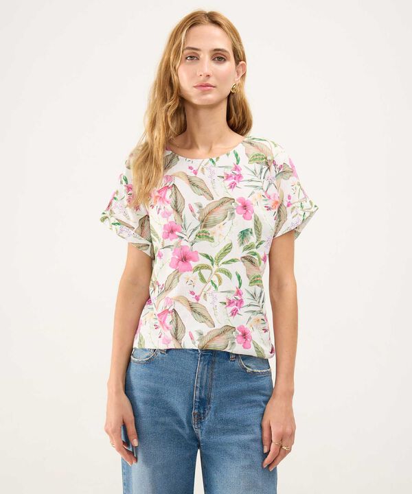 Blusa Estampada en Efecto Lino image number null
