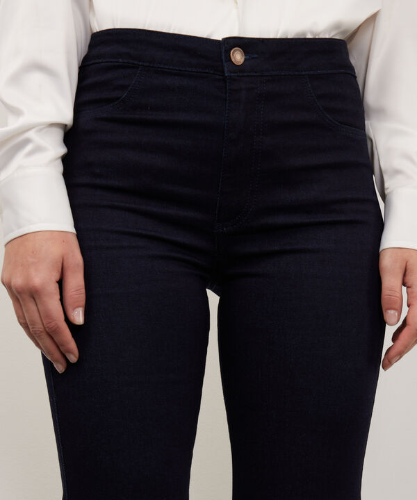 Jean Jegging Flare Tono Raw image number null