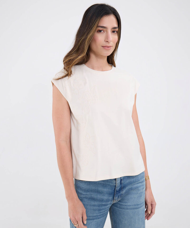 Camiseta Unicolor Con Bordado