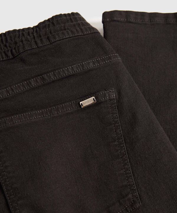 Jean Straight Crop Con Pedreria Para Mujer image number null