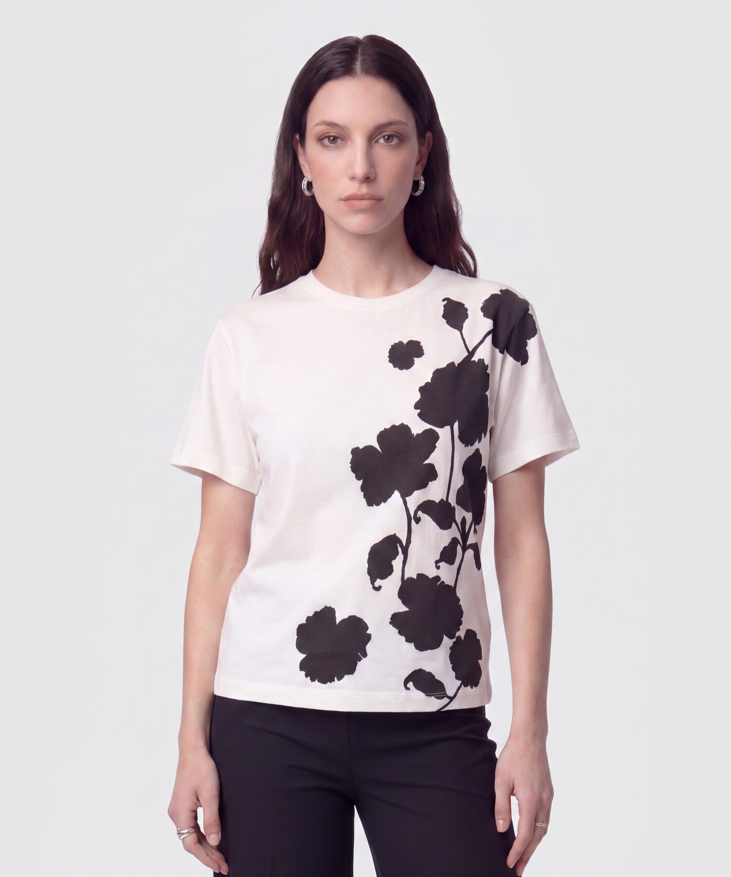 Camiseta Cuello Redondo Bordada Para Mujer