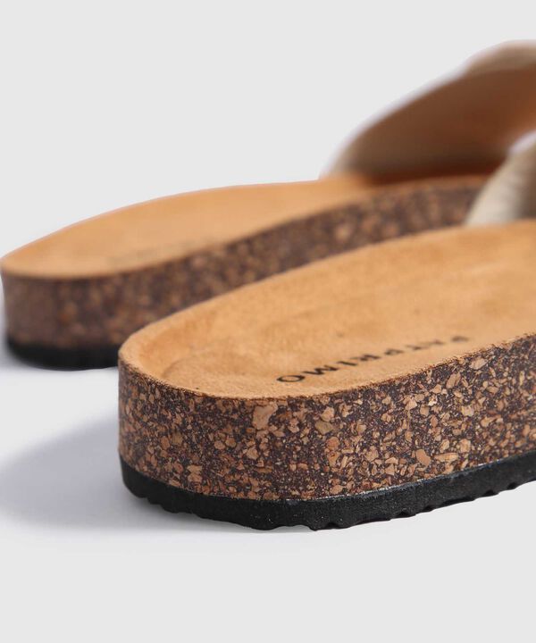 Sandalias image number null
