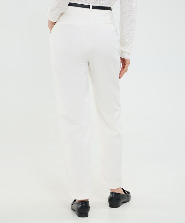 Pantalón tipo chino para mujer image number null