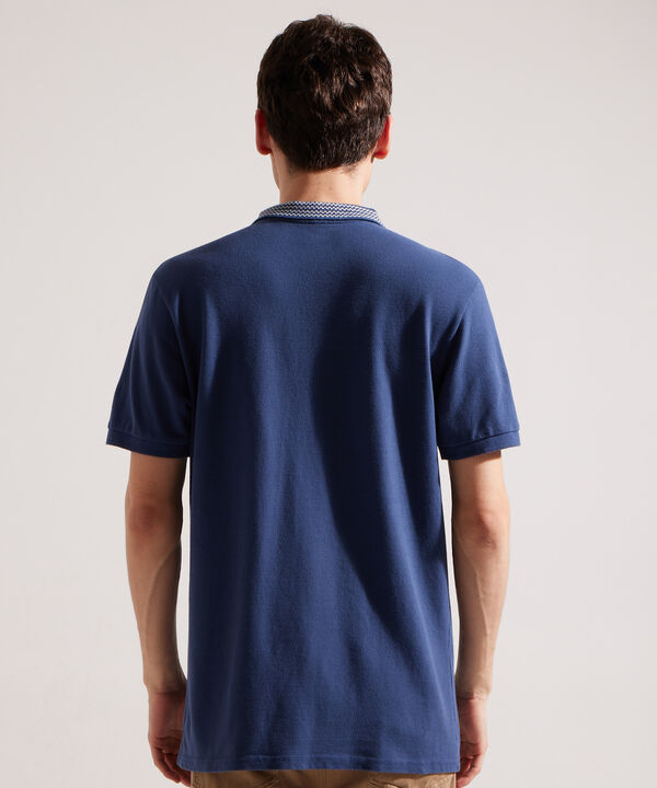 Polo Unicolor, Cuello Y Puños Tejidos, Pechera Con Cremallera Regular Fit