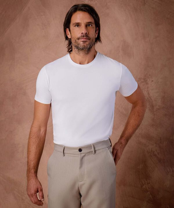 Camiseta B&aacute;sica Cuello Redondo Para Hombre image number null