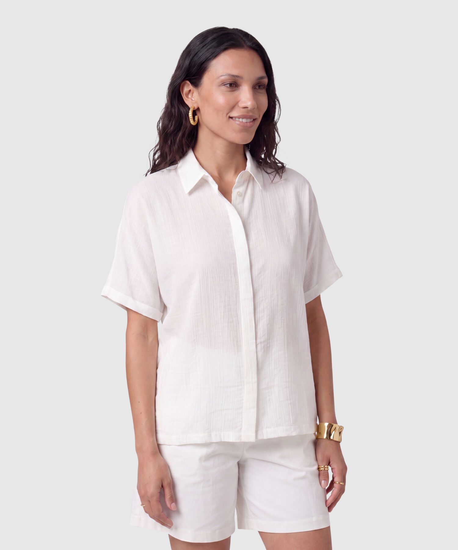 Camisa Mujer Manga Corta con Botones Ocultos
