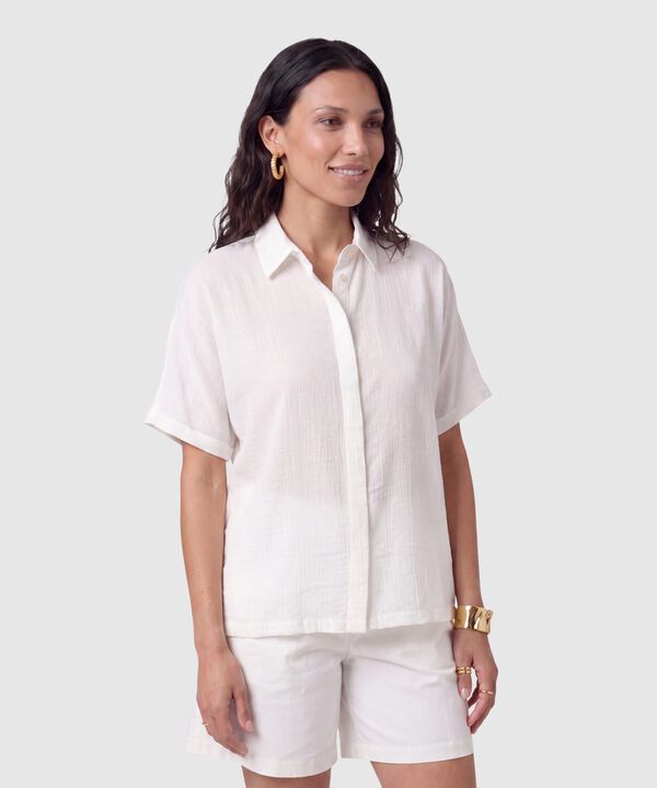 Camisa Mujer Manga Corta con Botones Ocultos image number null