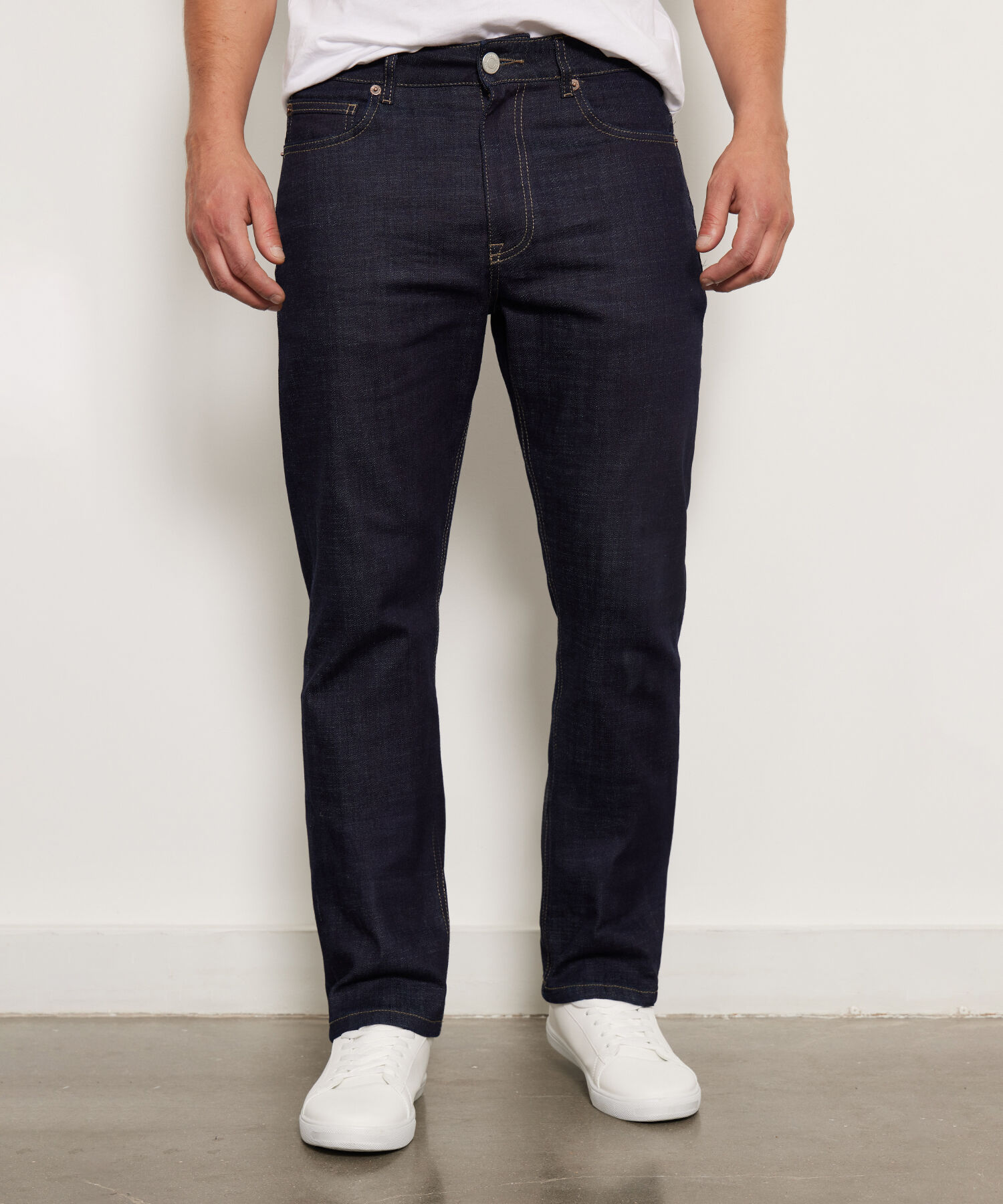 Jean Regular Classic Tono Azul Raw