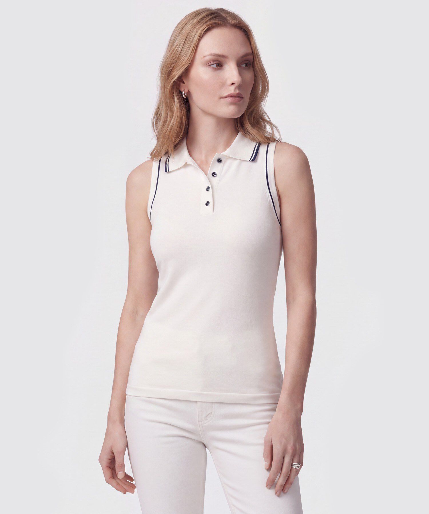 Polo Texturizada Cuello En Contraste Mujer