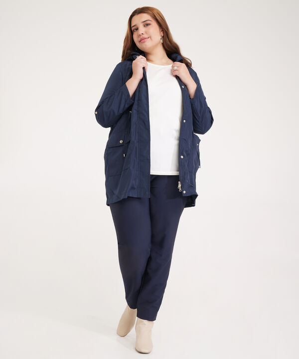 Chaqueta Parka Con Capota, Charreteras Y Cordon De Ajuste