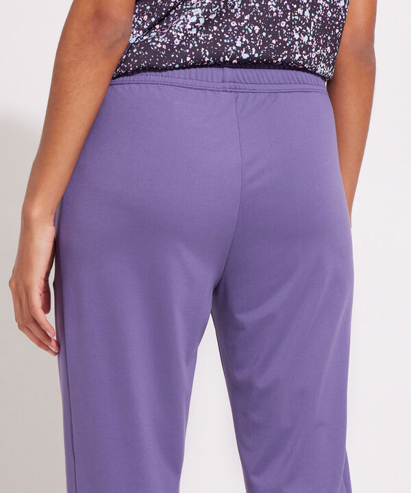 Pantalón Con Cortes Laterales Y Bolsillos