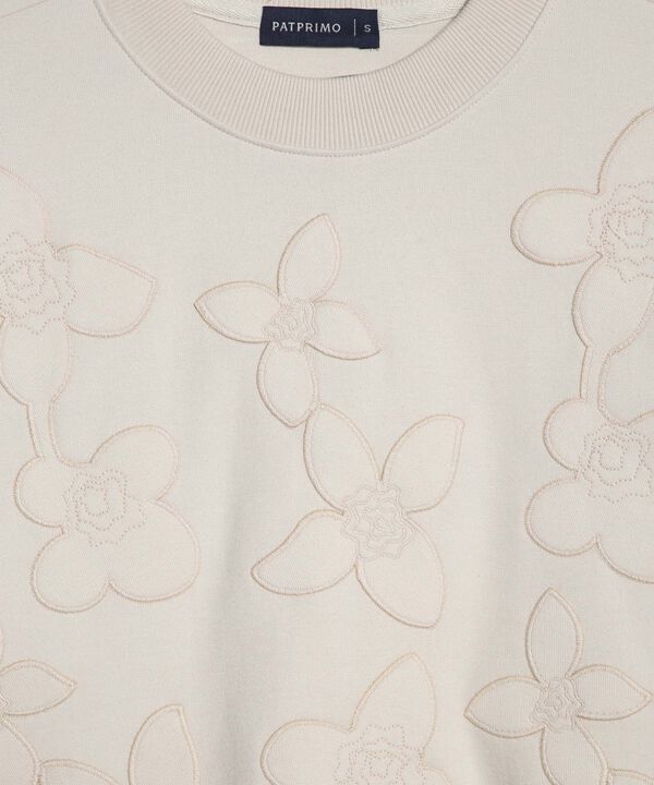 Buzo Bordado Floral image number null