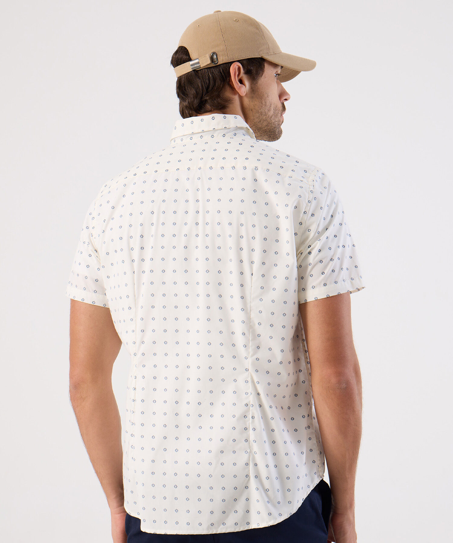 Camisa De Manga Corta Con Microestampado Para Hombre