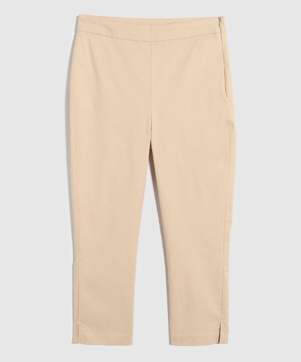 Pantalon Capri Unicolor  image number null