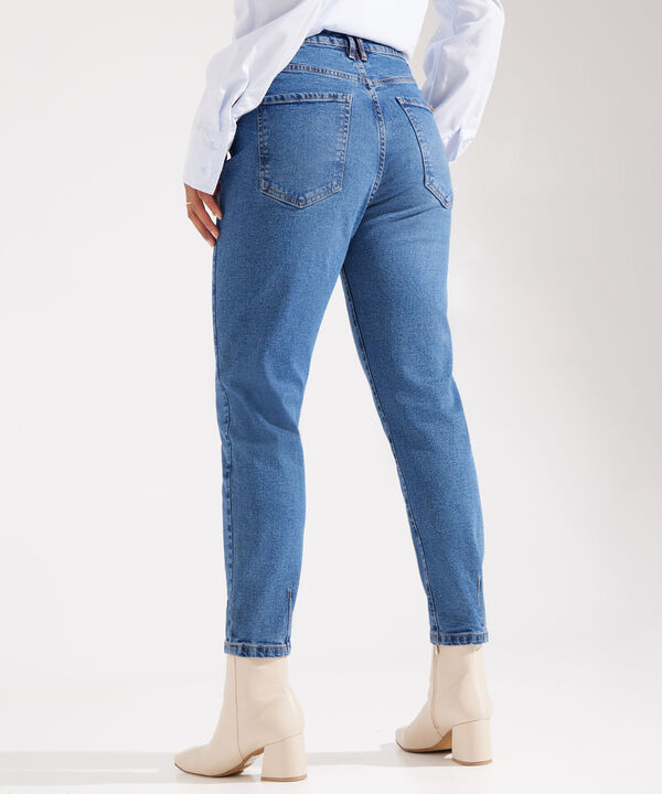 Jean Mom con Desgastes