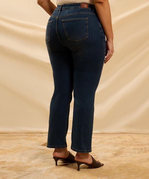 Jeans De Bota Recta Y Tiro Alto Para Mujer Curvy