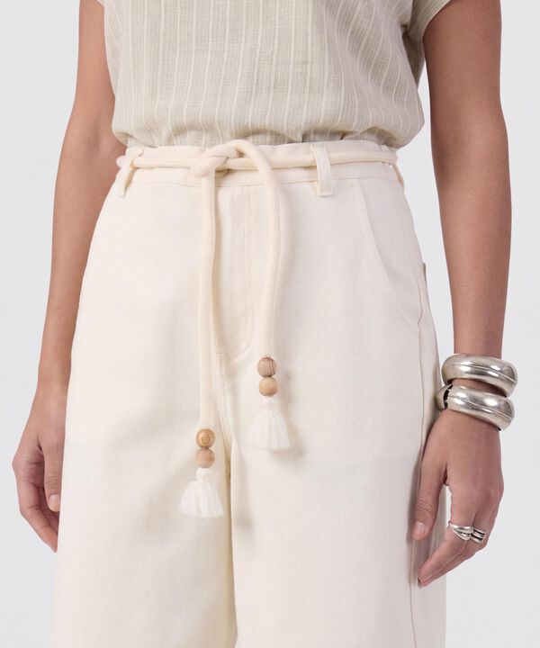 Bermuda Con Cord&oacute;n Ornamental Para Mujer