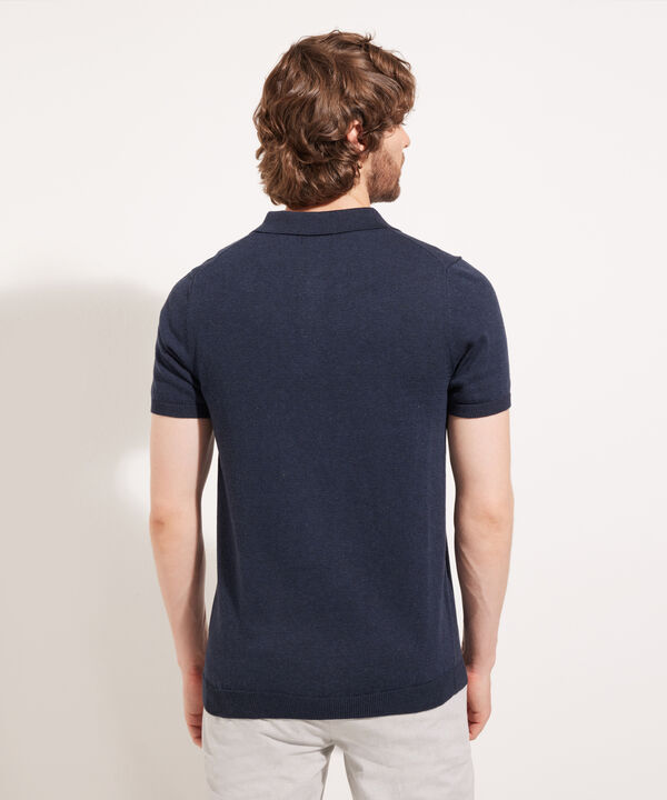 Polo Unicolor Cuello Y Puños En Rib