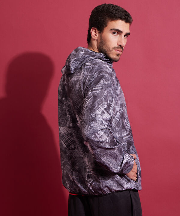 Chaqueta Deportiva Bolsillo En Costados