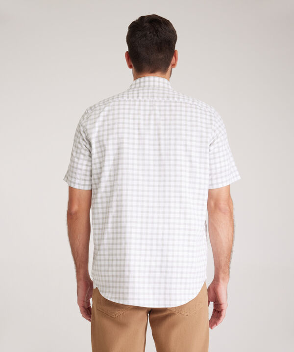 Camisa Preteñida Manga Corta Con Bolsillo Y Silueta Regular Fit