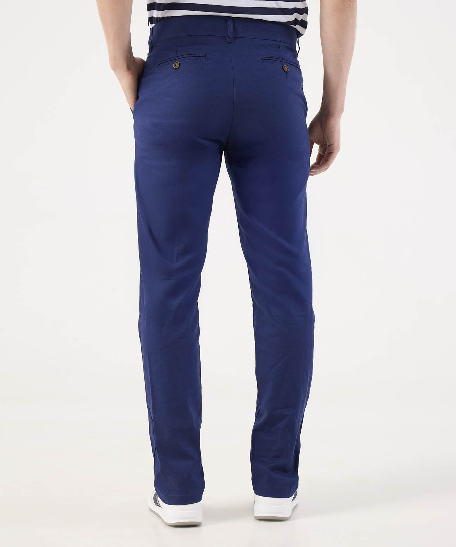 Pantalón Con Dieño Clásico Y Versátil 