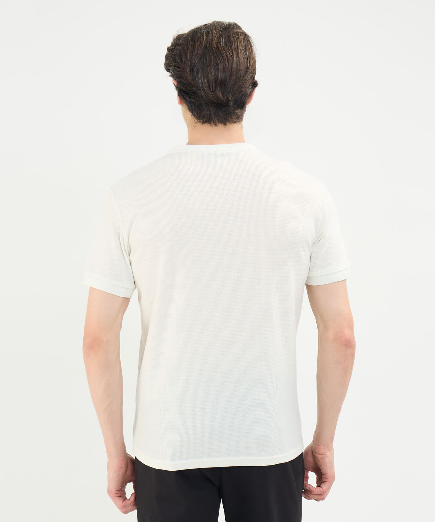 Cuello Camiseta Henley