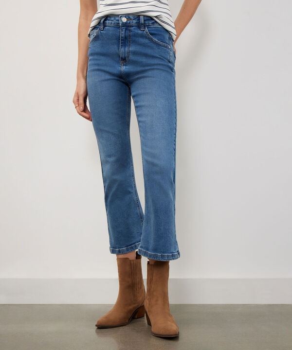 Jean Cropped Flare Tono Medio image number null