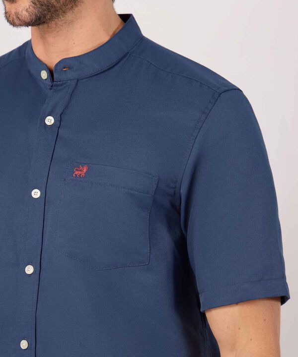 Camisa Unicolor Cuello Mao Con Bolsillo  image number null