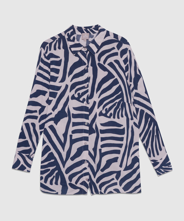 Camisa Estampada, Manga Larga Con Pinzas En Costados, Botonadura Y Prense En Espalda, Silueta Fluida