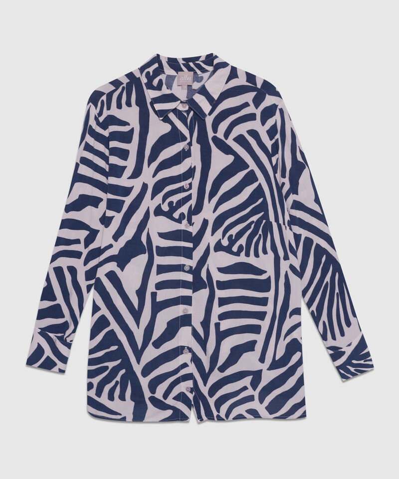 Camisa Estampada, Manga Larga Con Pinzas En Costados, Botonadura Y Prense En Espalda, Silueta Fluida