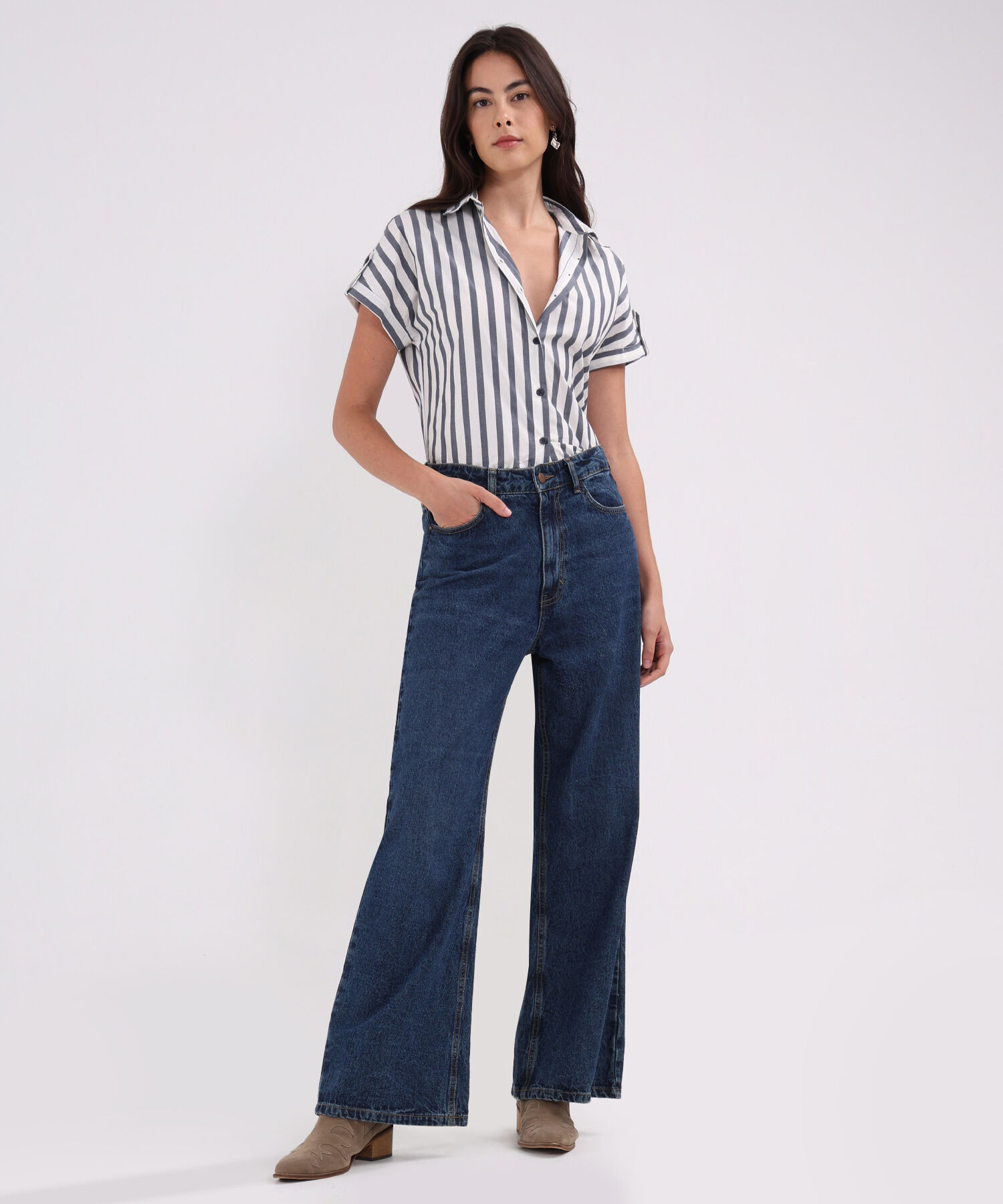 Camisa Con Charretra Preteñida