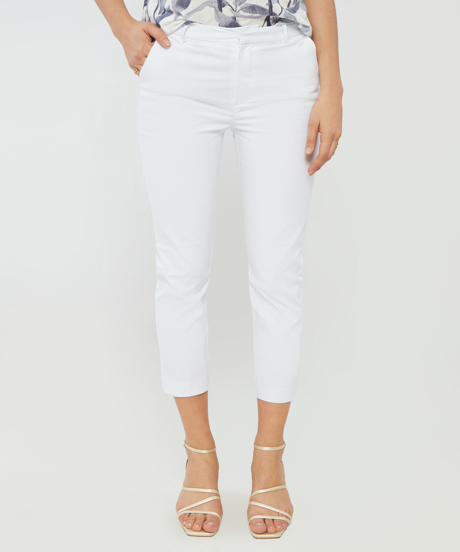 Pantalón Capri con Bolsillos