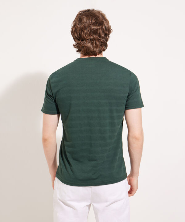 Camiseta Unicolor, Cuello Redondo Con Bolsillo De Parche