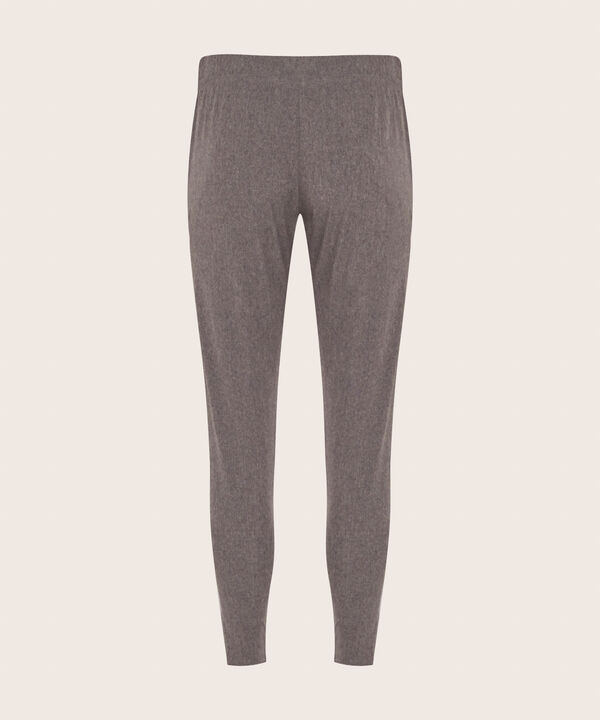 Pantalón Deportivo Con Cortes