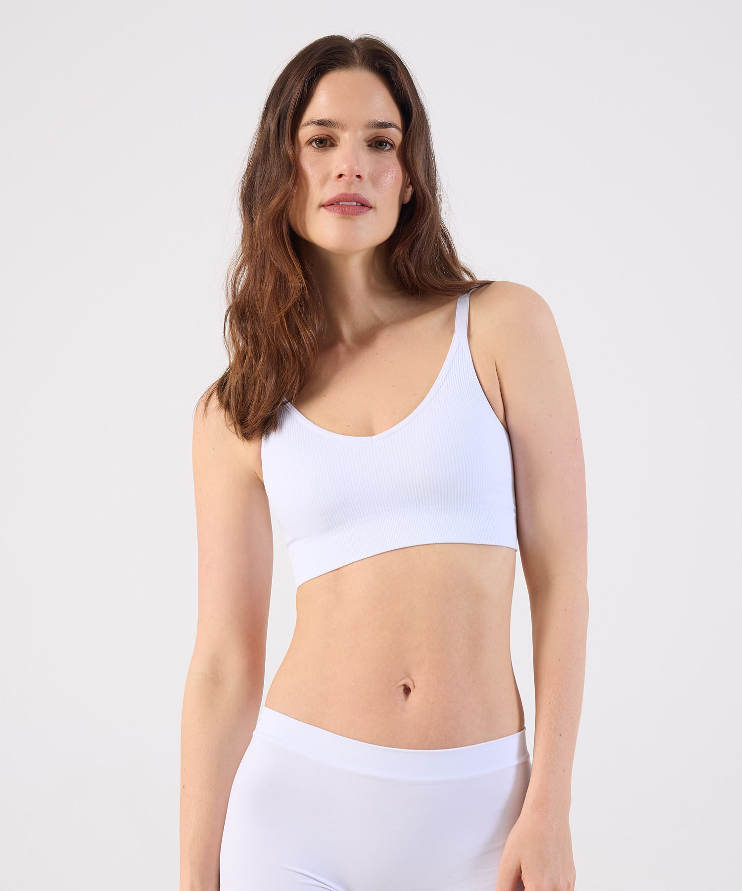 Top B&aacute;sico Copas Removibles