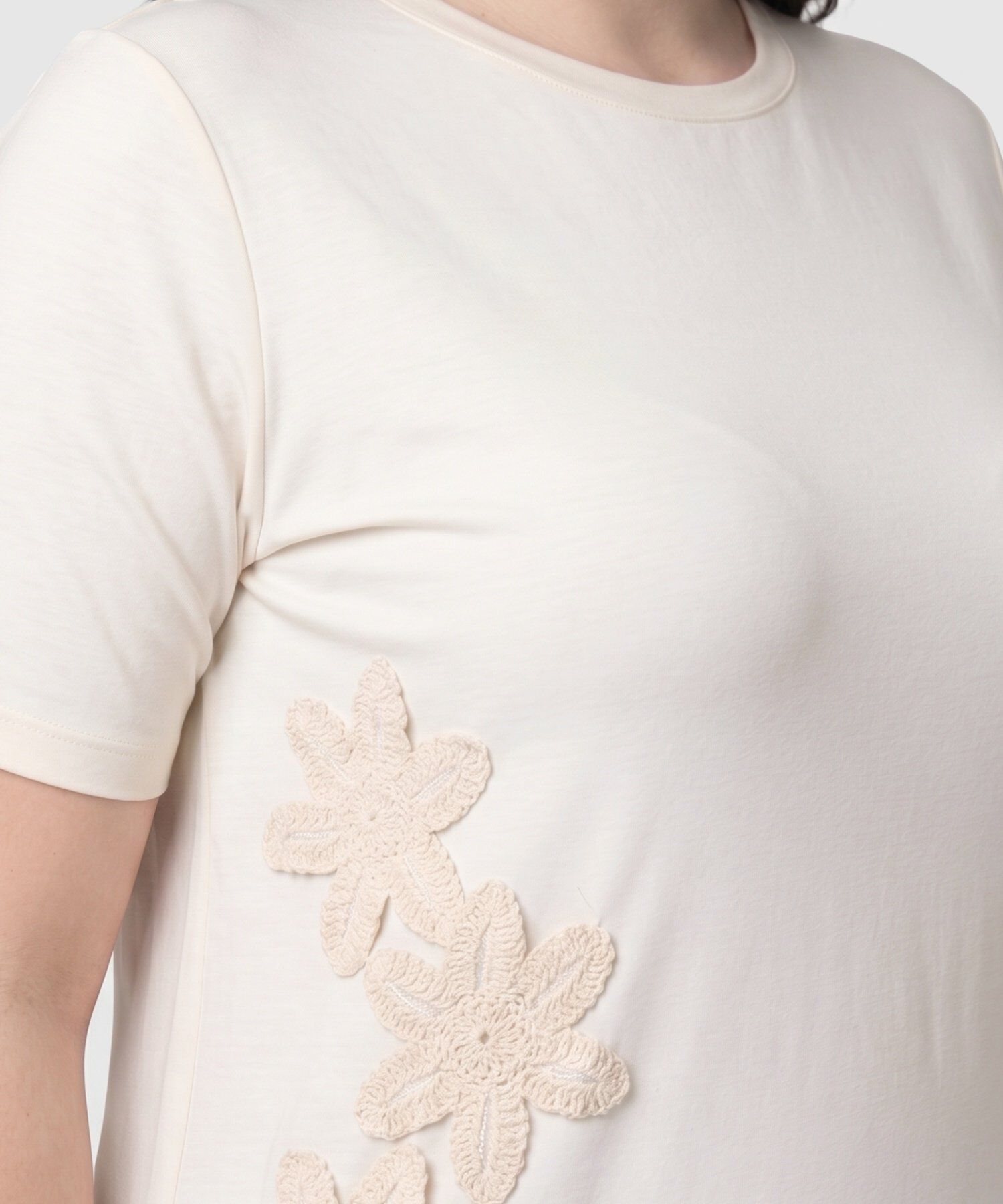Camiseta Cuello Redondo Apliques Mujer Curvy
