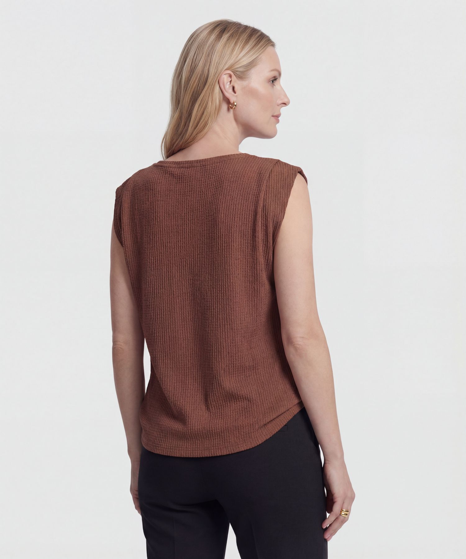 Camiseta con Hombros Drapeados para Mujer